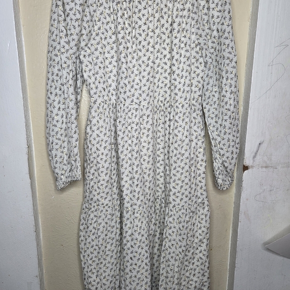 Old Navy Womens Prairie Tiered Maxi Dresses SizeMedium Print Gold Cottagecore - Picture 12 of 16